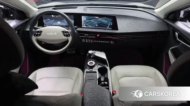 Kia EV6 id 3708035 из Кореи 17