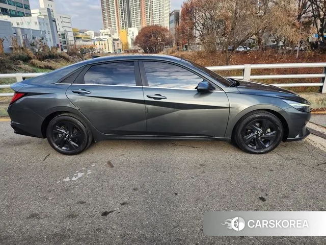 Hyundai Avante (CN7) id 3478359 из Кореи 17