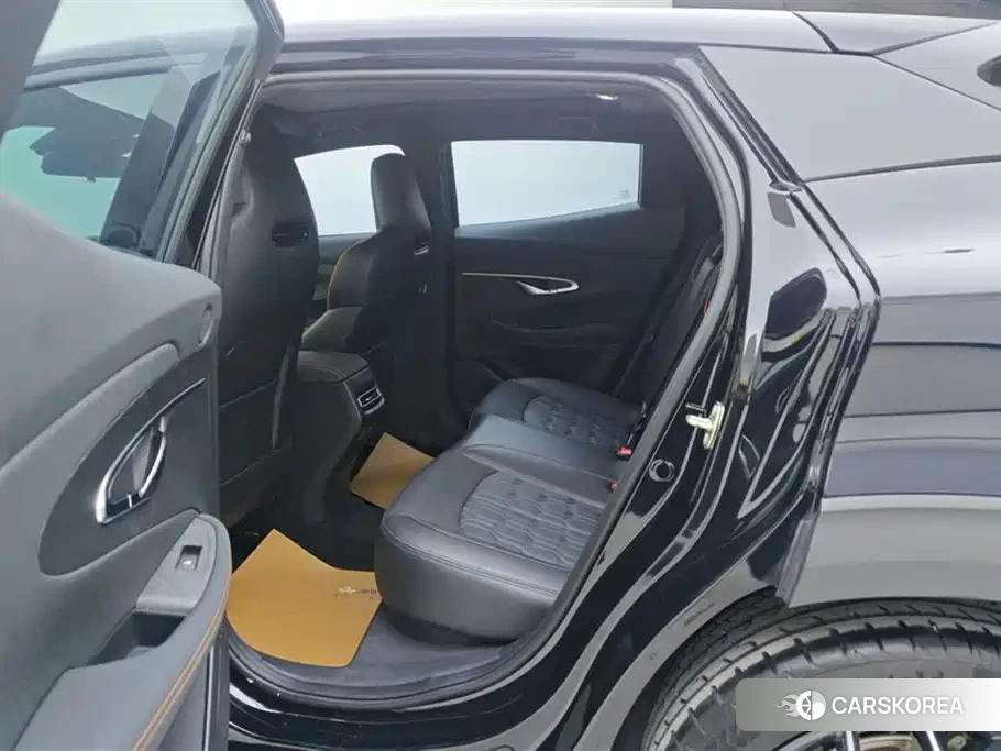 Chang'an Changan UNI-T id 4559692 из Китая 13