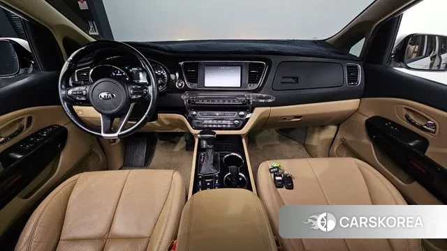 Kia The New Carnival id 3748072 из Кореи 17