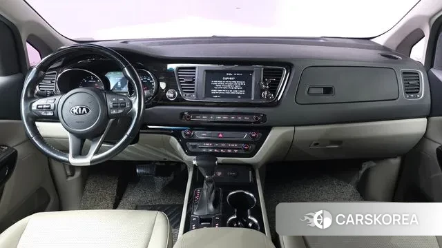 Kia The New Carnival id 3396837 из Кореи 17