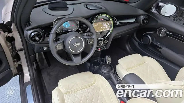 Mini Cooper Convertible id 2736752 из Кореи 17