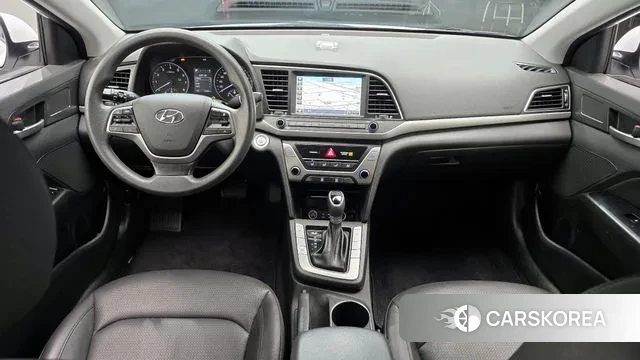 Hyundai Avante AD id 2520982 из Кореи 17