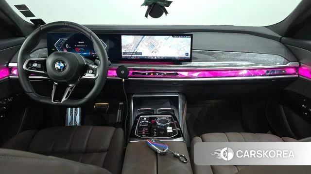 BMW 7 Series (G70) id 4517609 из Кореи 17