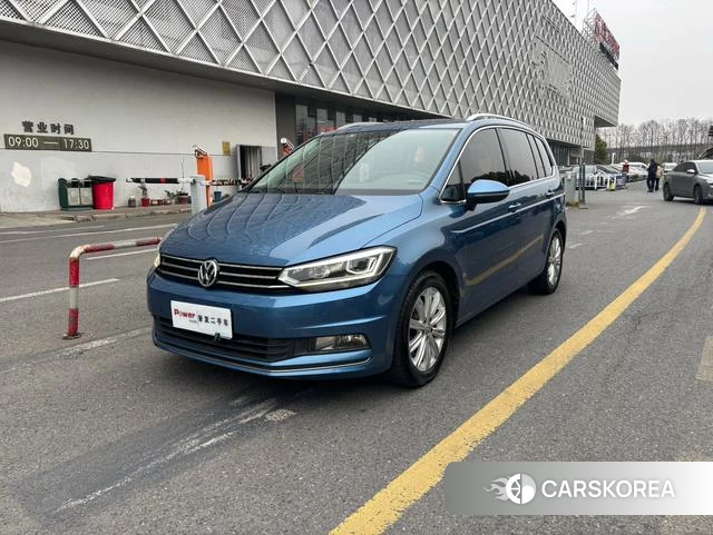 Volkswagen Touran L id 4239974 из Китая 9