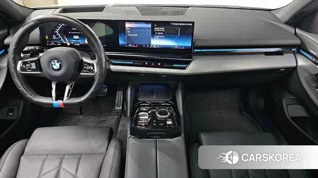 BMW 5 Series (G60) id 2998047 из Кореи 17