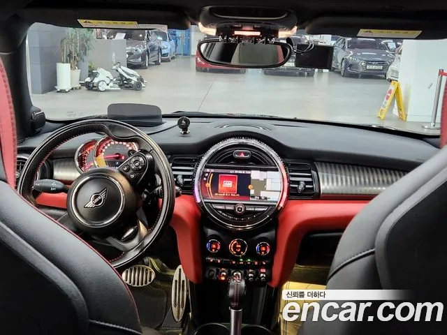 Mini Cooper S id 2467195 из Кореи 17