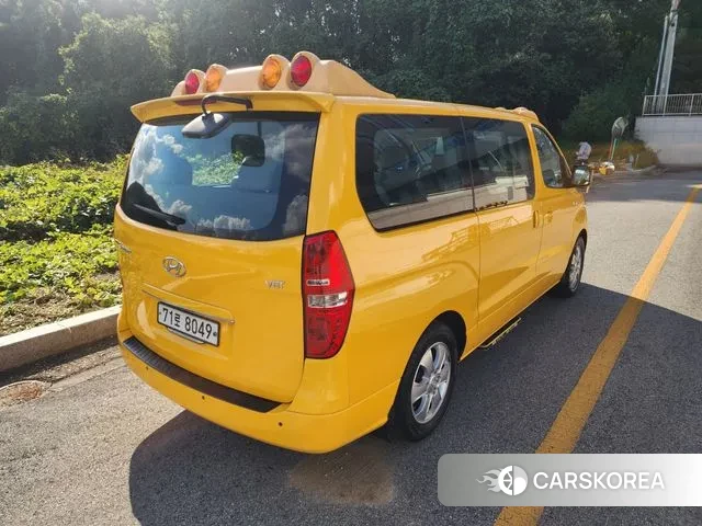 Hyundai The New Grand Starex id 3288358 из Кореи 17