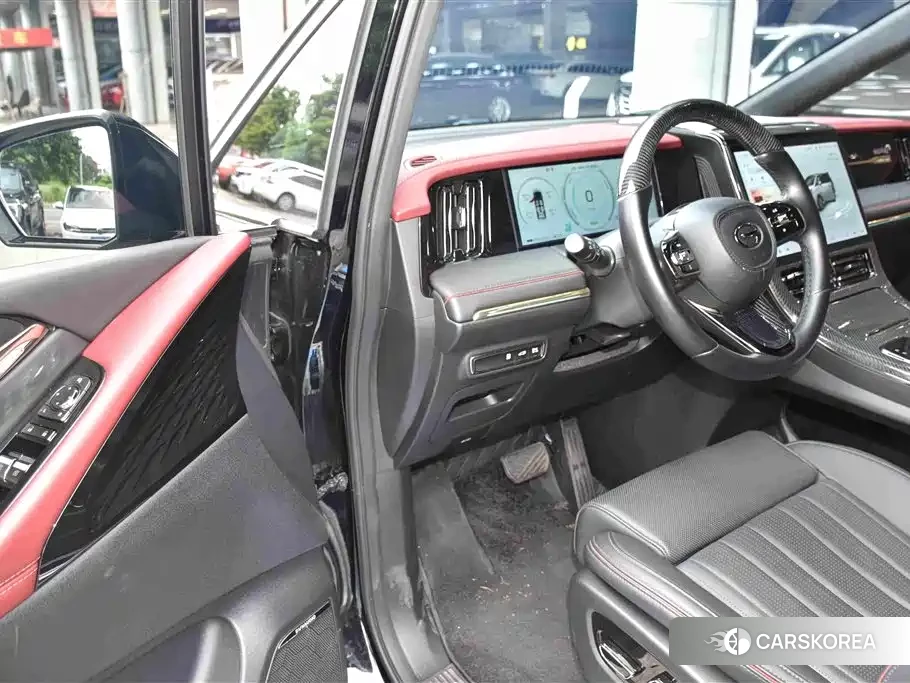 GAC Trumpchi Trumpchi M8 id 4539340 из Китая 19