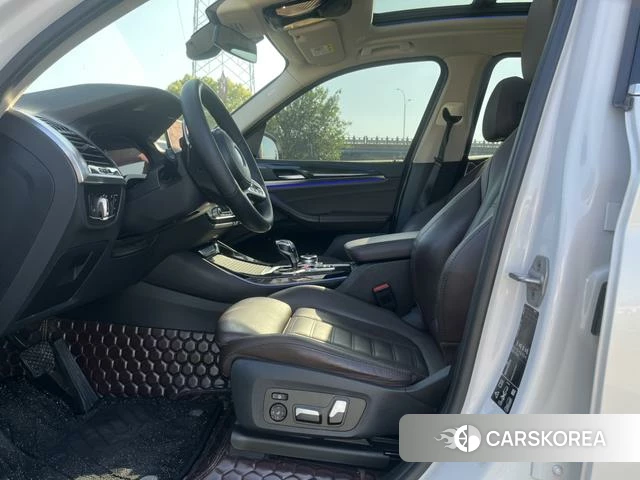 BMW X3 id 4276654 из Китая 13