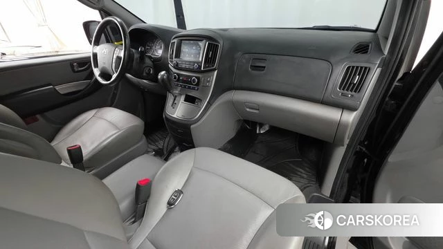 Hyundai The New Grand Starex id 4688750 из Кореи 27