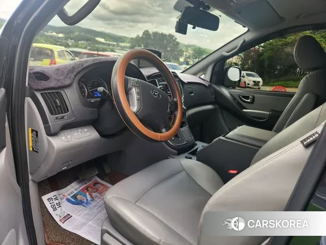 Hyundai The New Grand Starex id 2886454 из Кореи 17