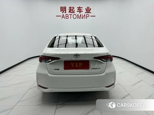 Toyota Corolla id 4365849 из Китая 14