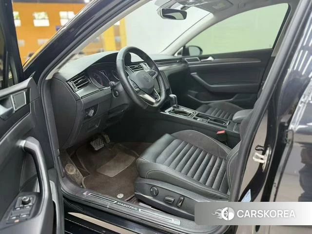 Volkswagen Magotan id 4263834 из Китая 7