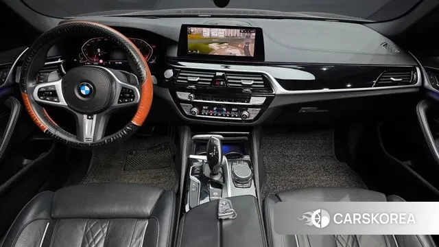 BMW 5 Series (G30) id 3344649 из Кореи 17