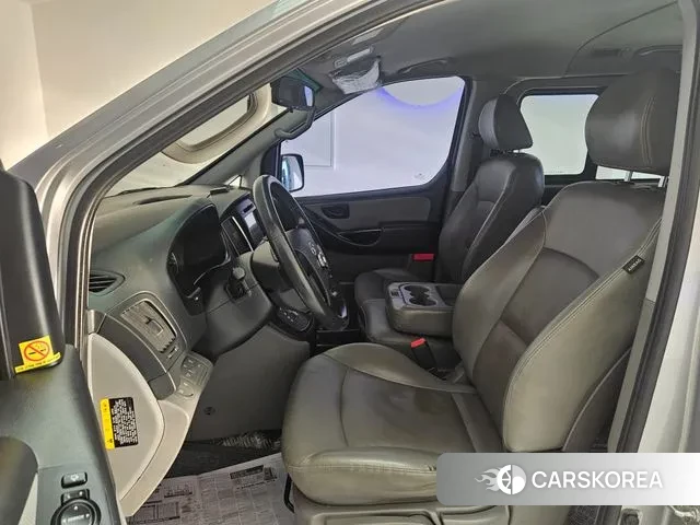 Hyundai The New Grand Starex id 3480064 из Кореи 16