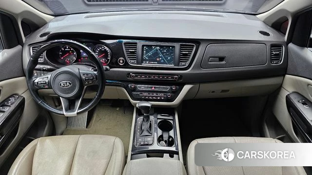 Kia All New Carnival id 4403667 из Кореи 17