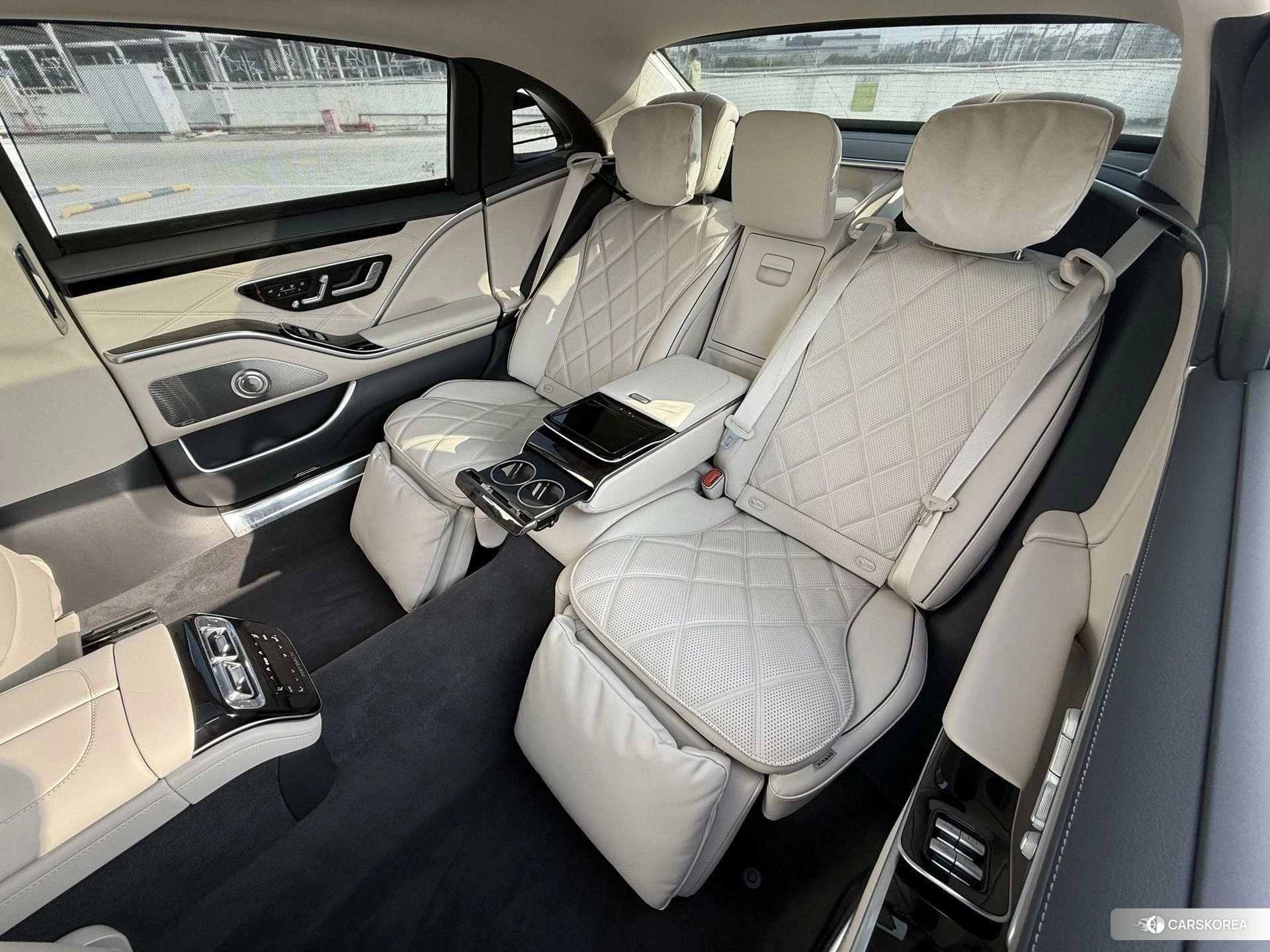 Mercedes-Benz Maybach S-class id 4461746 из Китая 11