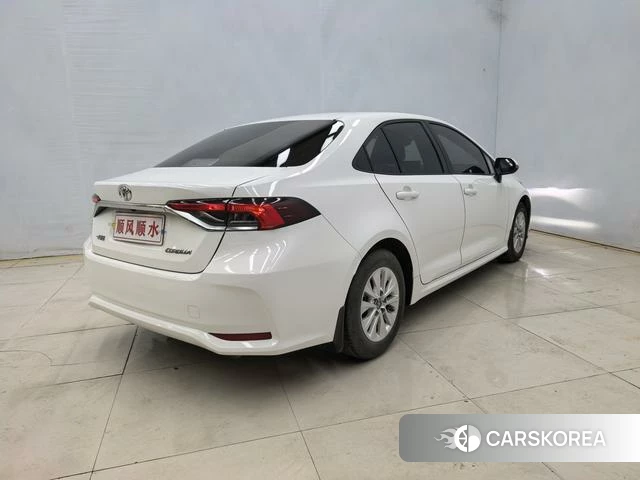 Toyota Corolla id 4272796 из Китая 7