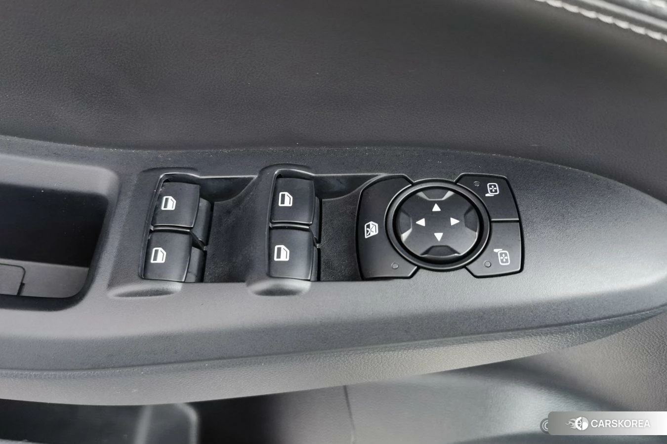 Ford Forrest id 4455596 из Китая 21