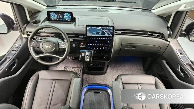 Hyundai Staria id 3837818 из Кореи 17