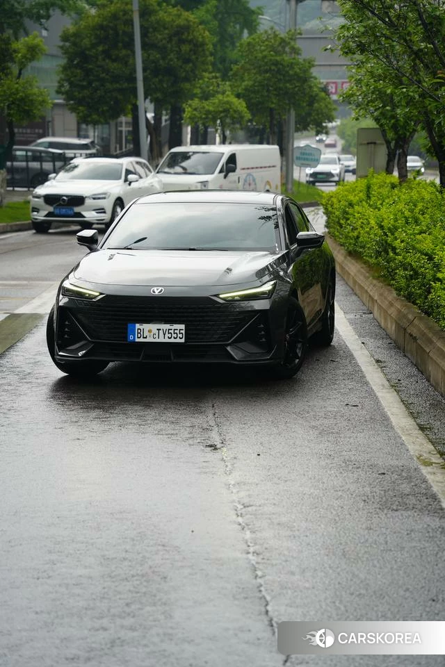 Chang'an UNI-V id 4368379 из Китая 17