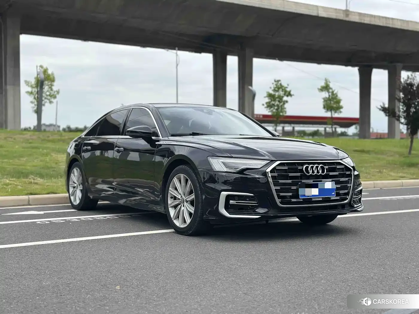Audi A6L id 4553827 из Китая 7