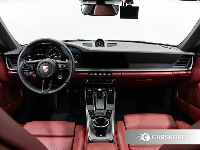 Porsche 911(992) id 3963575 из Кореи 16