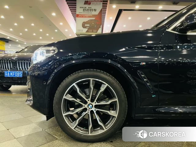 BMW X3 id 4212553 из Китая 15