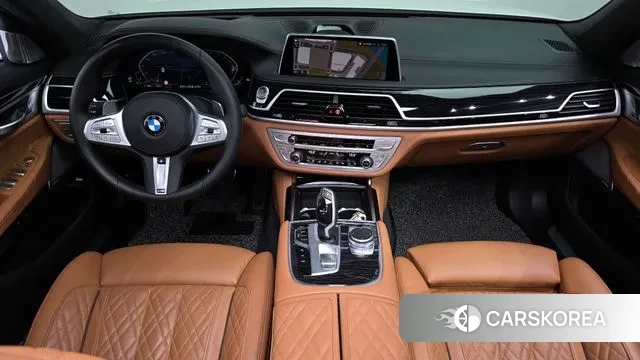 BMW 7 Series (G11) id 3058931 из Кореи 17