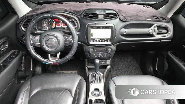 Jeep Renegade id 4603910 из Кореи 17