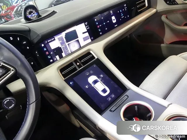 Porsche Taycan id 3473558 из Кореи 17