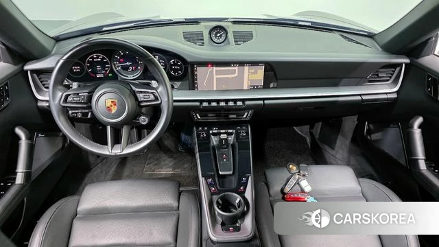 Porsche 911(992) id 4268509 из Кореи 32
