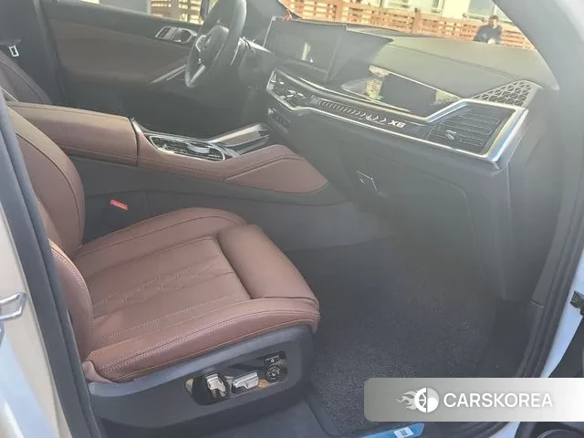 BMW X6 (G06) id 3599387 из Кореи 17