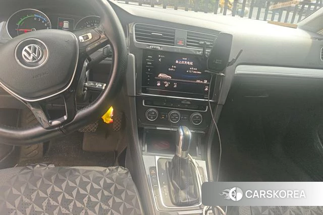 Volkswagen Golf id 4297637 из Китая 14