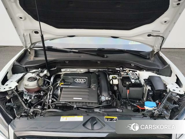 Audi Q2L id 4278754 из Китая 8