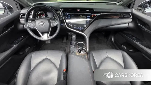 Toyota Camry (XV70) id 3617045 из Кореи 17