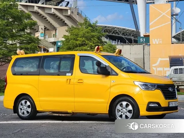 Hyundai The New Grand Starex id 3215195 из Кореи 17