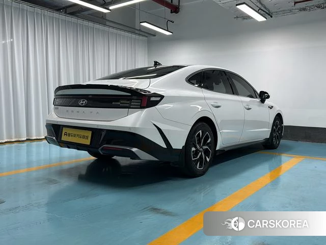 Hyundai Sonata id 4264134 из Китая 17