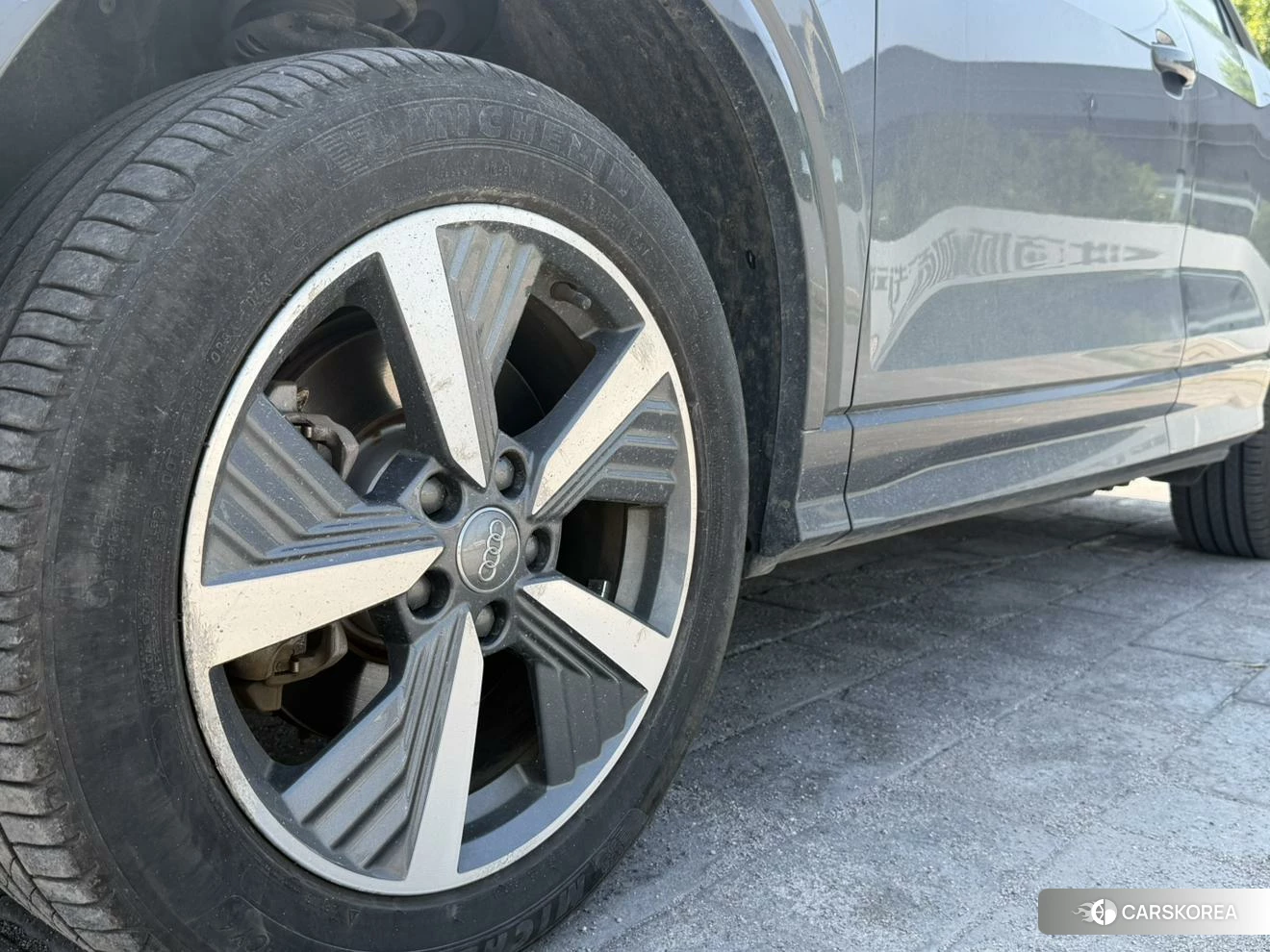 Audi Q2L id 4498554 из Китая 11