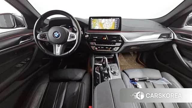 BMW 5 Series (G30) id 3058483 из Кореи 17