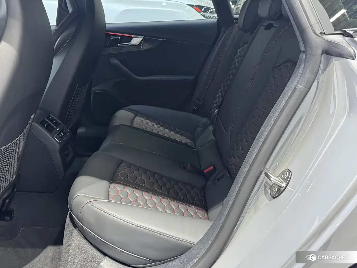 Audi RS 5 id 4607161 из Китая 17