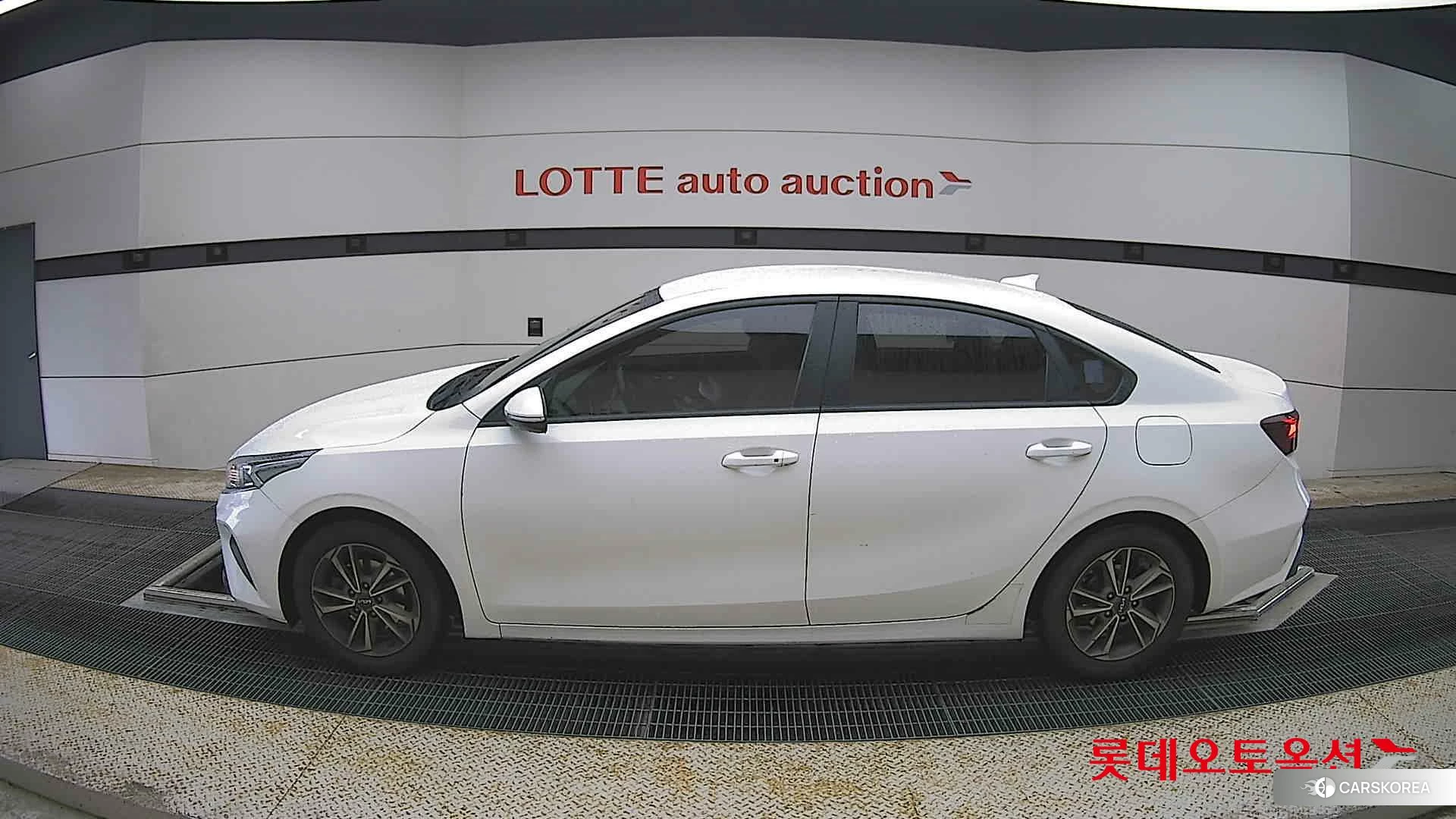 Kia K3 id 4352409 из Кореи 33