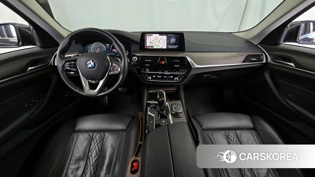BMW 5 Series (G30) id 4331478 из Кореи 28