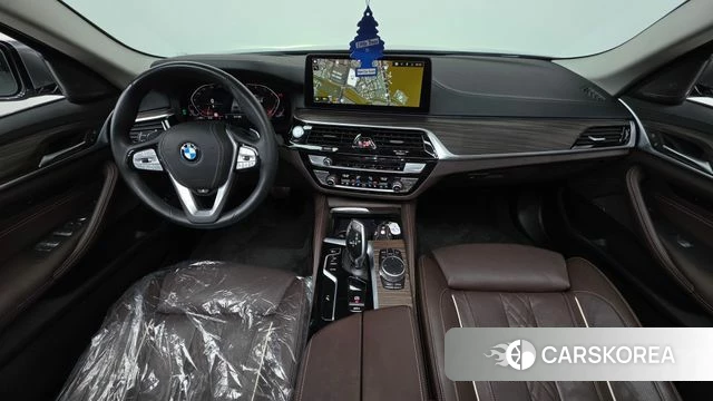 BMW 5 Series (G30) id 4758201 из Кореи 17