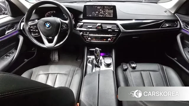 BMW 5 Series (G30) id 3474214 из Кореи 17