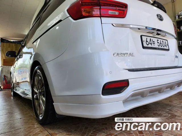 Kia The New Carnival id 2683414 из Кореи 15