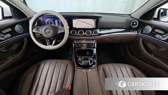 Mercedes-Benz E-Class W213 id 3955792 из Кореи 17