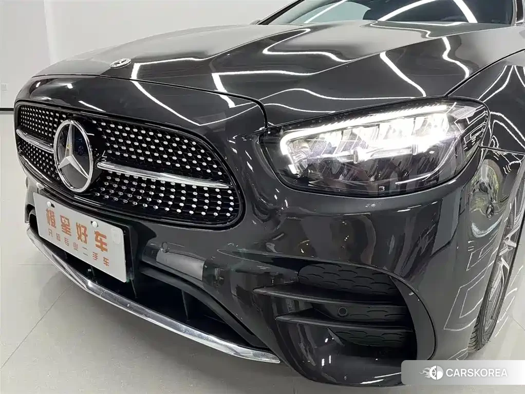 Mercedes-Benz E-Class id 4628975 из Китая 14