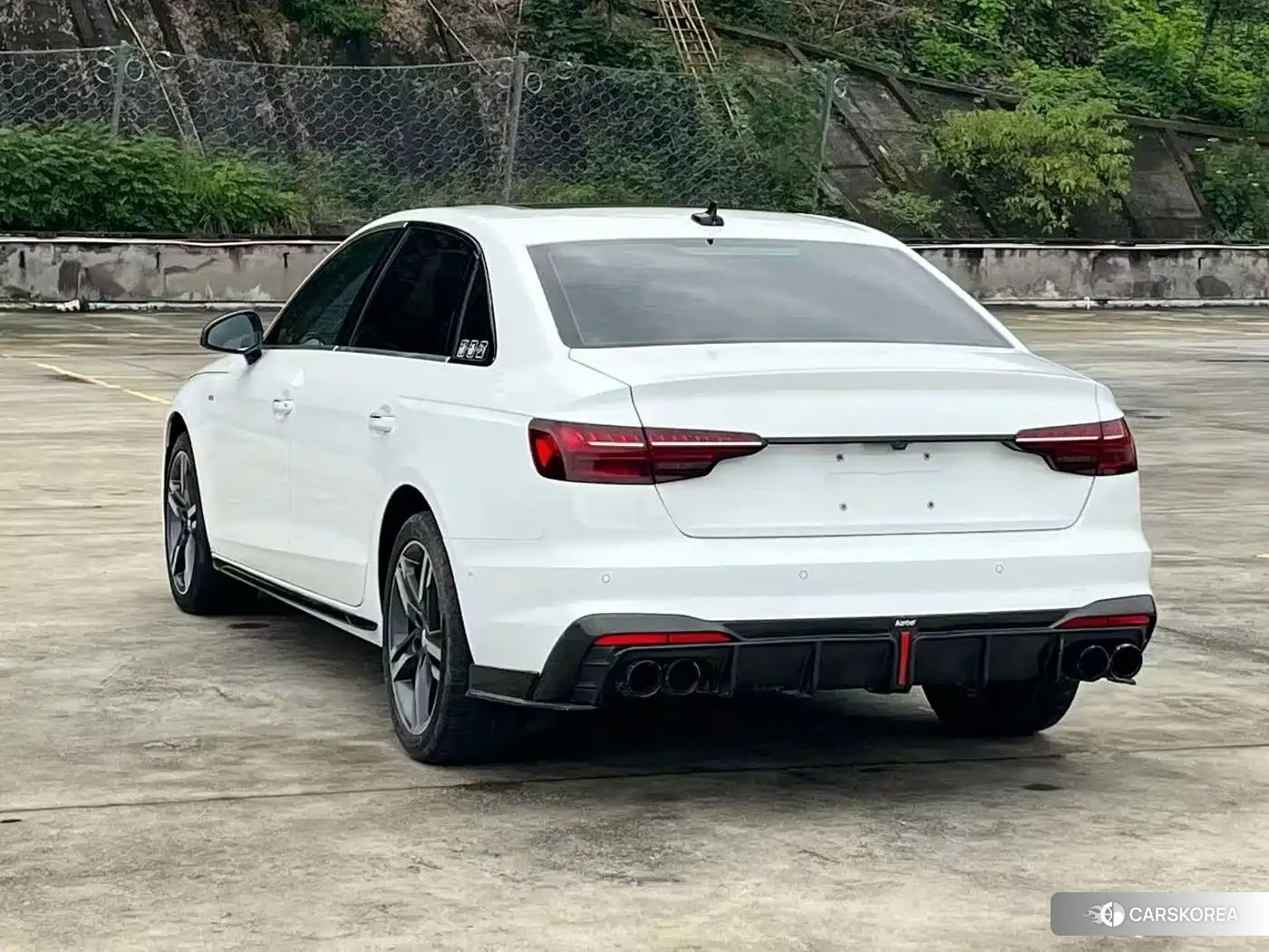 Audi A4L id 4600884 из Китая 7